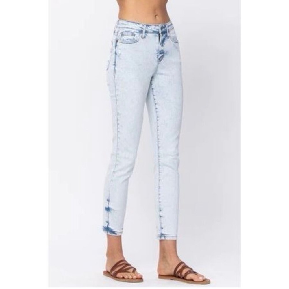 Judy blue acid wash Jeans size 16w broken zipper - Picture 2 of 6